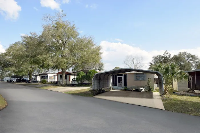 Fernwood Manufactured Home Community Picture 5