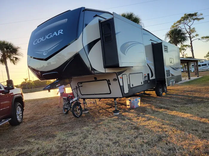 Swan Lake Village & RV Resort Picture 7