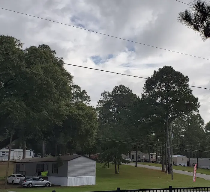 New Beginnings Mobile Home Community Picture 4