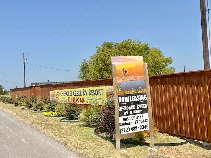 Cherokee Creek RV Resort Picture 6