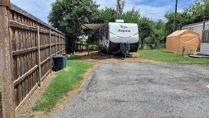 Little Corral RV and MHP Community Picture 12