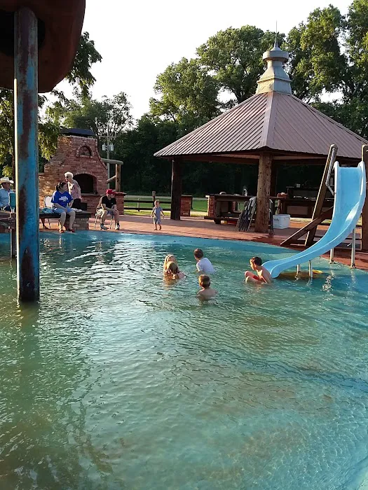 Backwoods Bison RV Park Picture 10