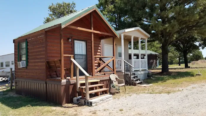 Red's Rockin RV Park Picture 3