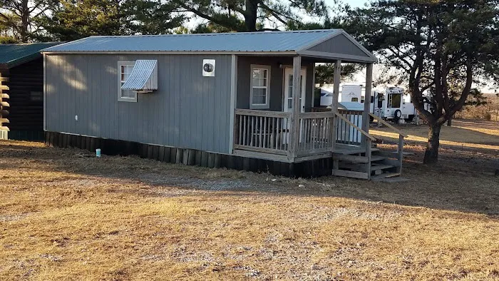 Red's Rockin RV Park Picture 4