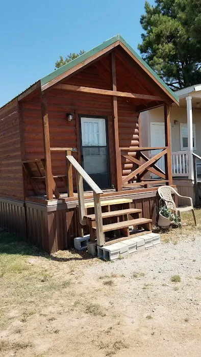 Red's Rockin RV Park Picture 10