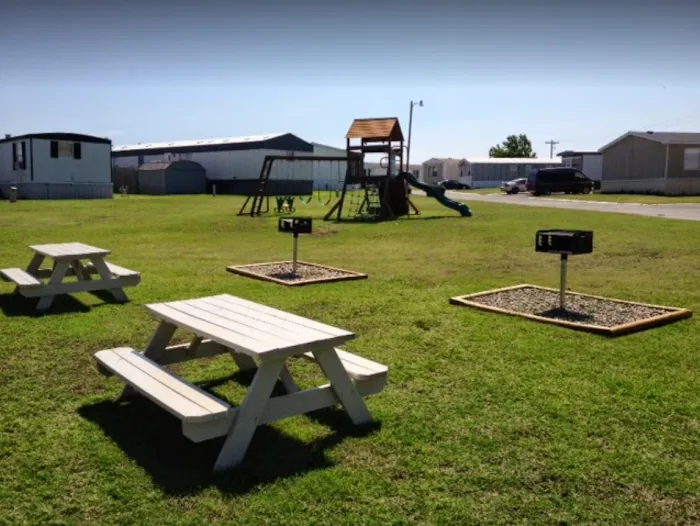 Skyview Estates Picture 4
