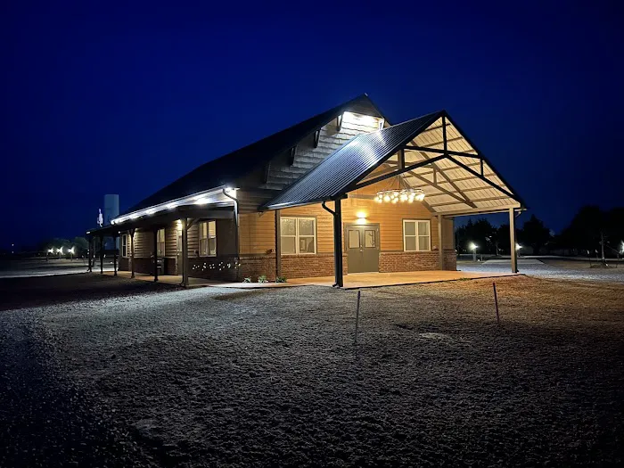 Tallgrass RV Park Picture 6