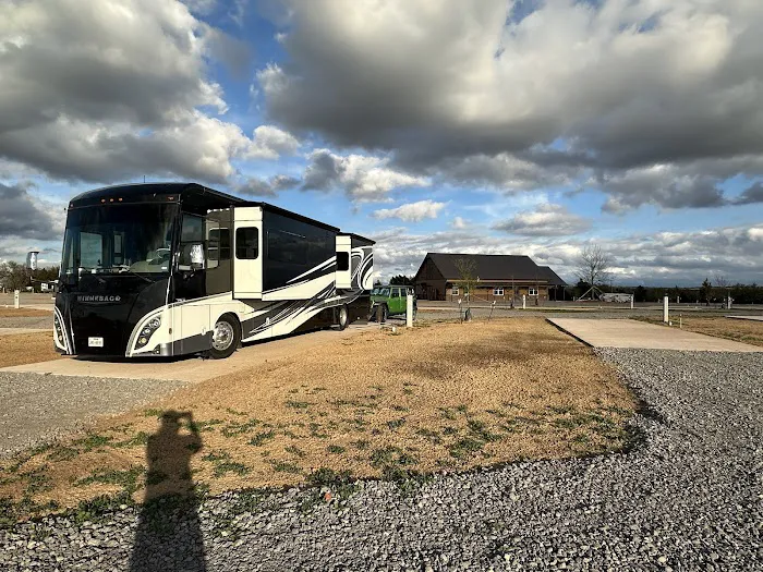 Tallgrass RV Park Picture 8