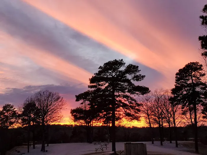 Wanderlust RV Park & Cabins Picture 10