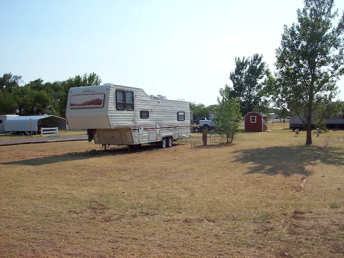 Merritt Mobile Home & RV Park Picture 3