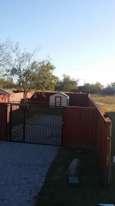 Pebble Beach RV Park Picture 8