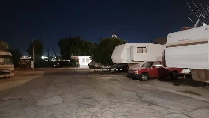 A & F Trailer & RV Park Picture 7