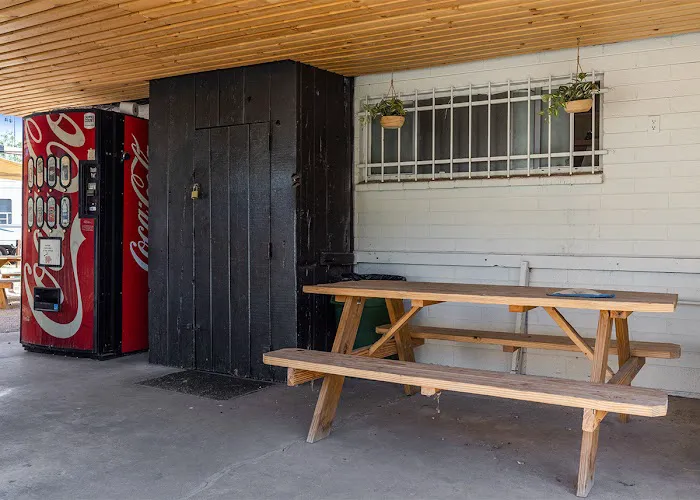 Covered Wagon RV Park Picture 10