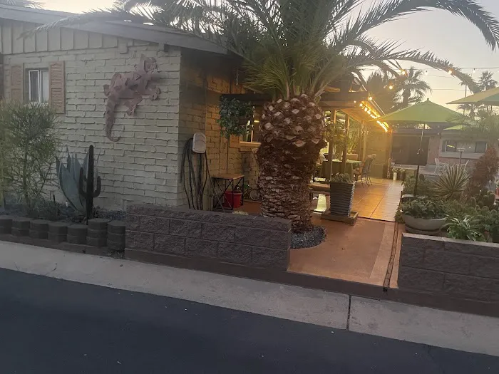 Oasis Park Co Picture 2