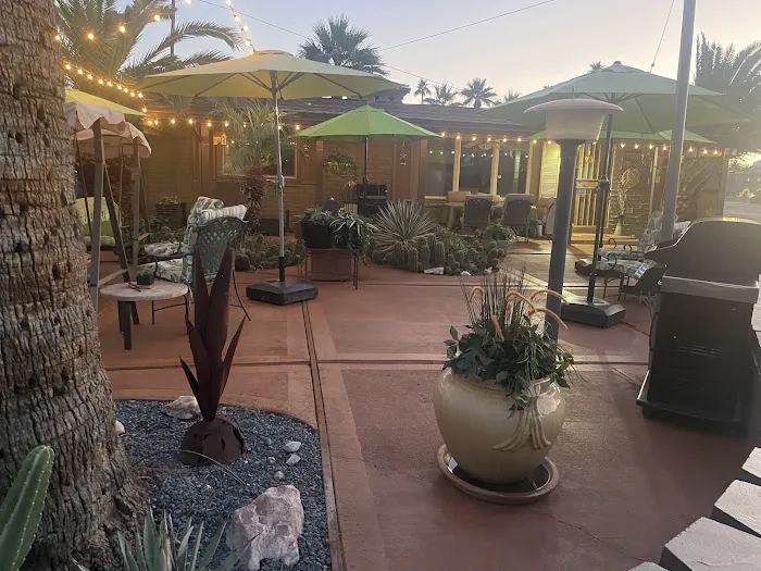 Oasis Park Co Picture 3