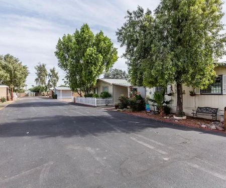 Flamingo Mobile Home & RV Park