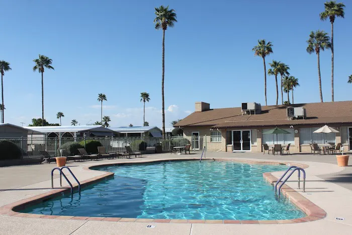 Central Park Village Picture 3