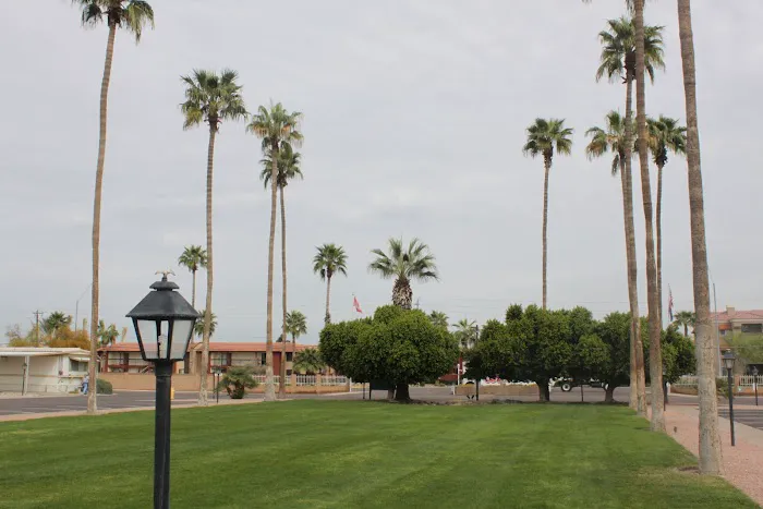 Central Park Village Picture 6