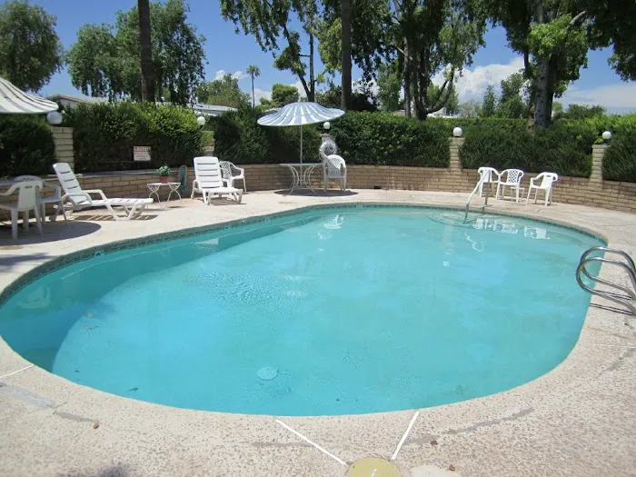 Arbor Manor Mobile Home Park Picture 3