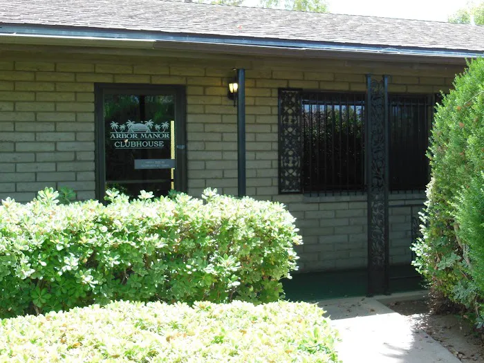 Arbor Manor Mobile Home Park Picture 4