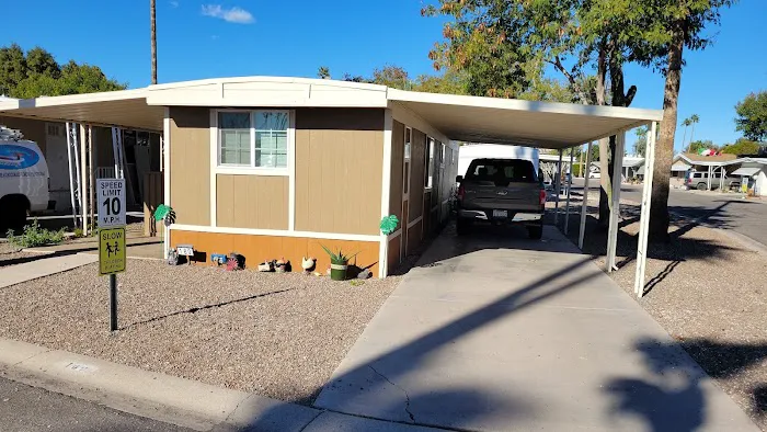 Villa Vaquero Manufactured Home Park Picture 6