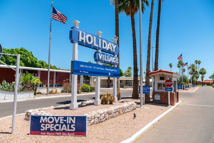 Holiday Village Manufactured Home Community Picture 2