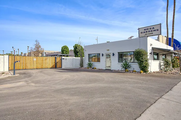 Mesa Gardens RV Park Picture 8