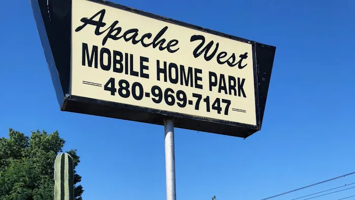Apache West Mobile Home & RV Park Picture 10