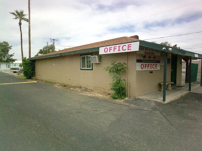 Paradise North Mobile Home Park Picture 5