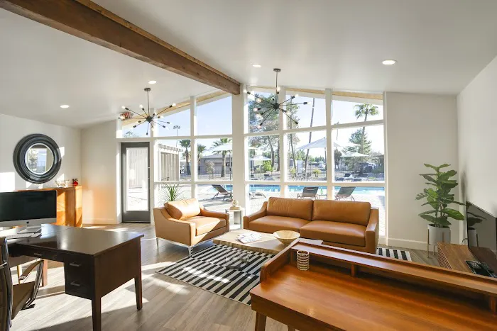 Paradise Valley Picture 4