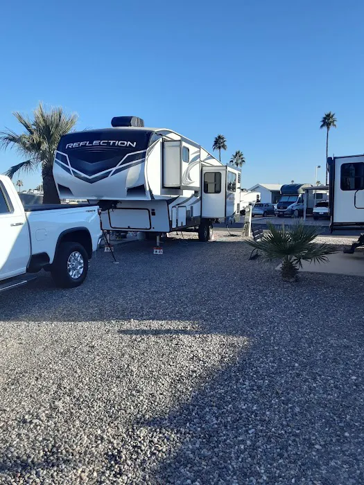 Desert Shadows RV Resort Picture 6