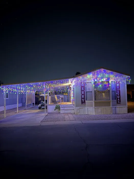 El Camino Mobile Home Park Picture 2