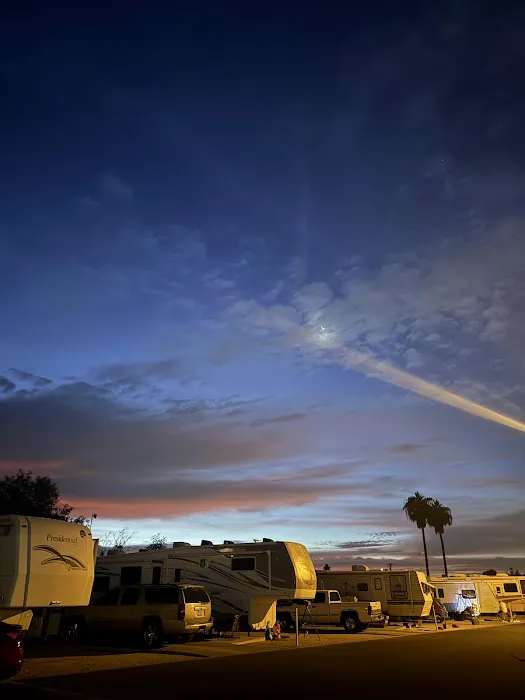 El Camino Mobile Home Park Picture 1