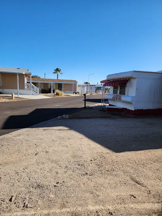 Whispering Palms Picture 7