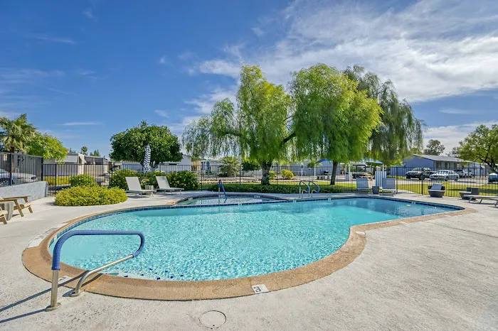 Alma Meadows Picture 9