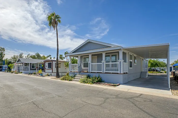 Alma Meadows Picture 10