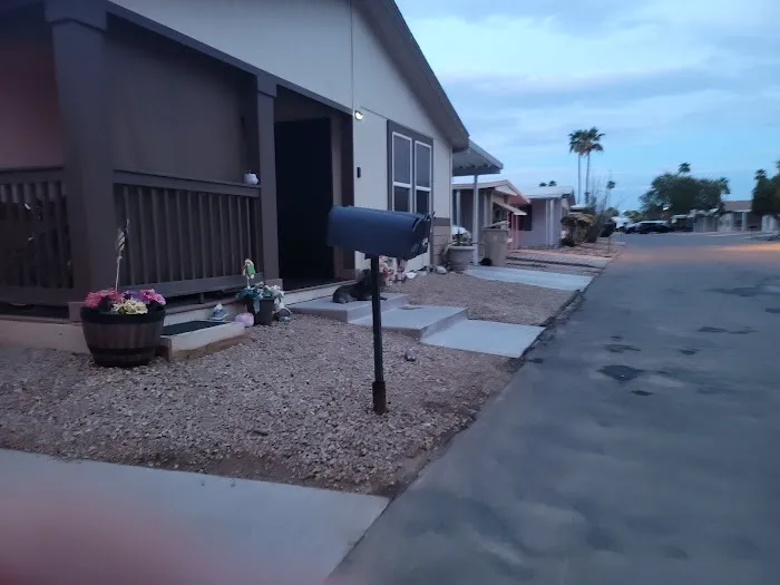 San Estrella Mobile Home Community Picture 1