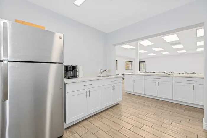 Fiesta Village Mobile Home Park Picture 6