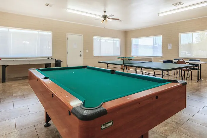 Country Cousins Mobile Home & RV Park Picture 10