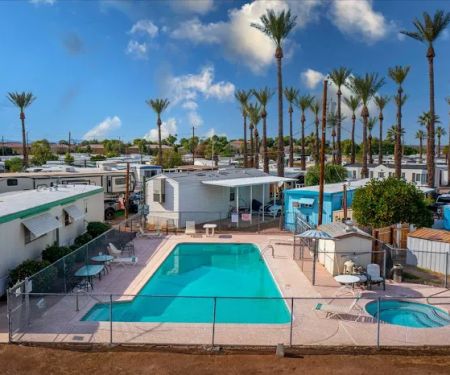 Southern Palms Mobile Home & RV Park