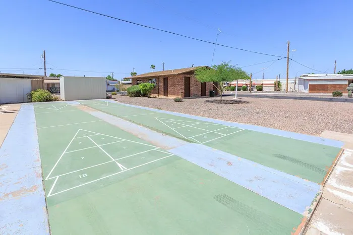 Heritage Circle Mobile Home and RV Park Picture 3