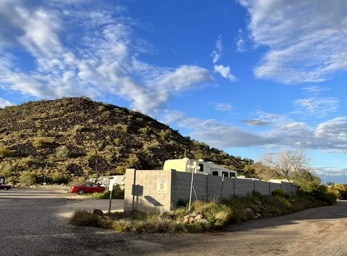 Magnolia RV Park Picture 4