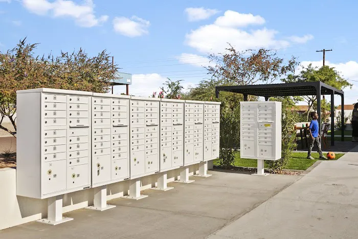 Sundial RV Park Picture 7