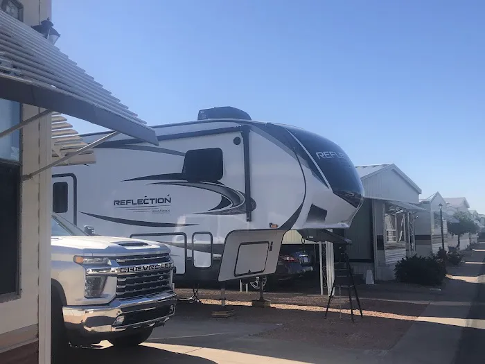 Orangewood Shadows RV Resort Picture 10