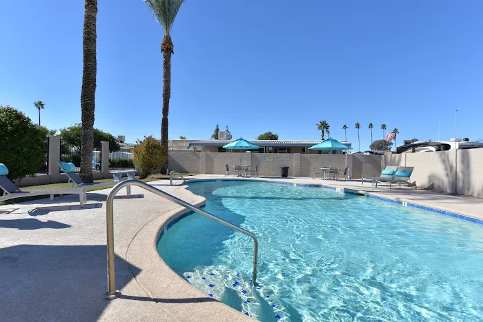 Glenhaven Estates Picture 5