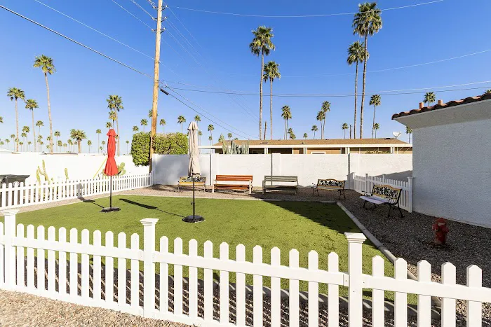 Palm Gardens 55+ Manufactured Housing Community & RV Resort Picture 4