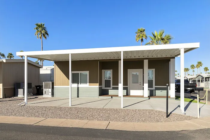 Palm Gardens 55+ Manufactured Housing Community & RV Resort Picture 6