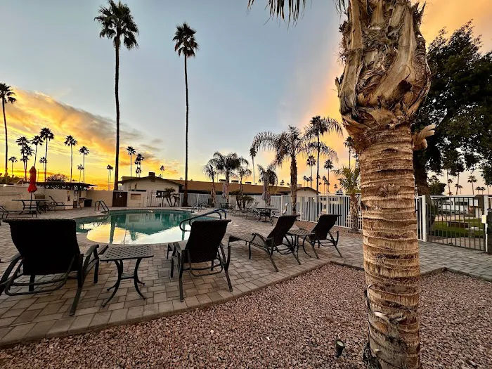 Windsor Mobile Home Park 55+ Picture 6