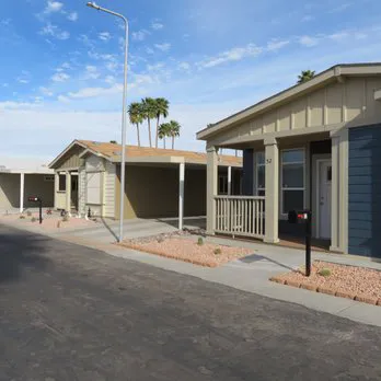 Windsor Mobile Home Park 55+ Picture 9