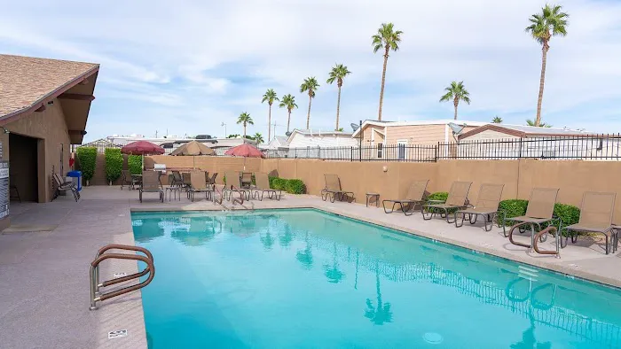 Brentwood West Picture 3